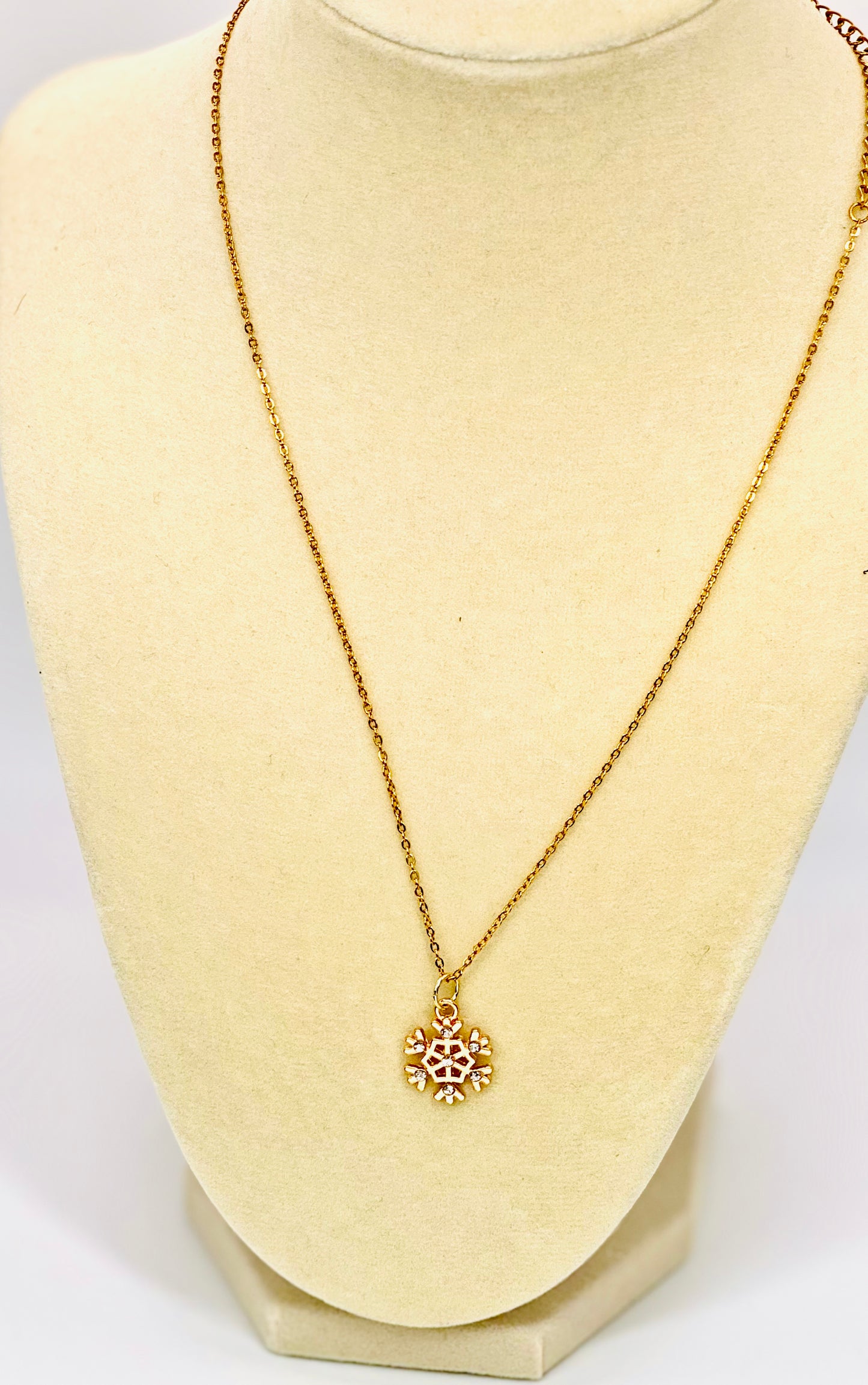 Crystal Glow Snowflake Pendant Necklace