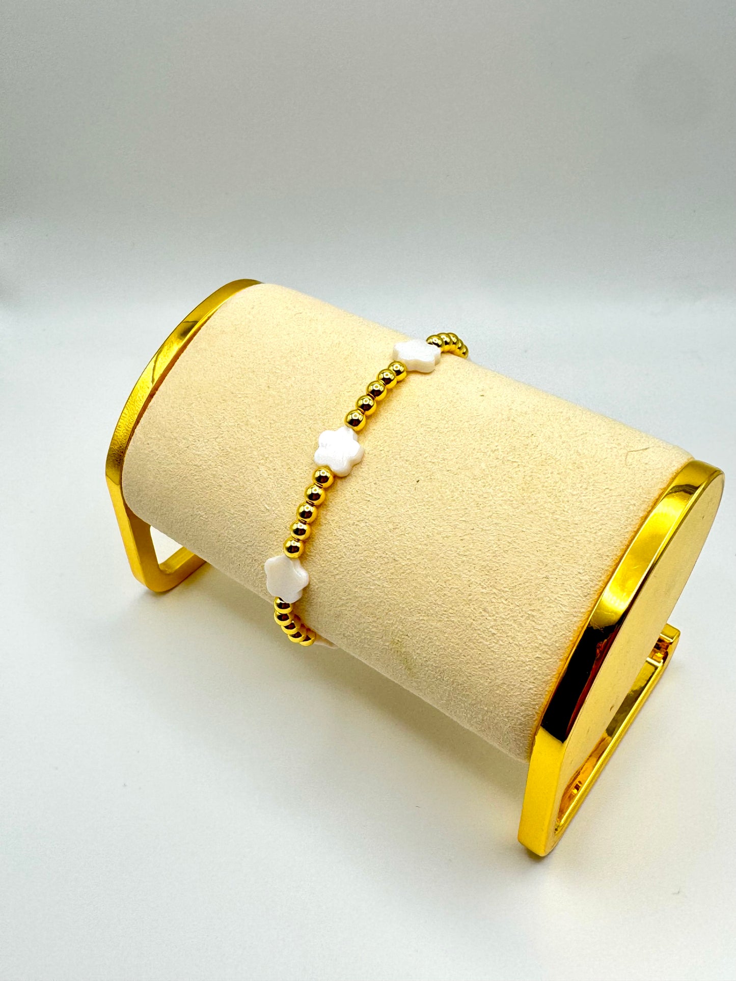 Flower Petals of Elegance Bracelet