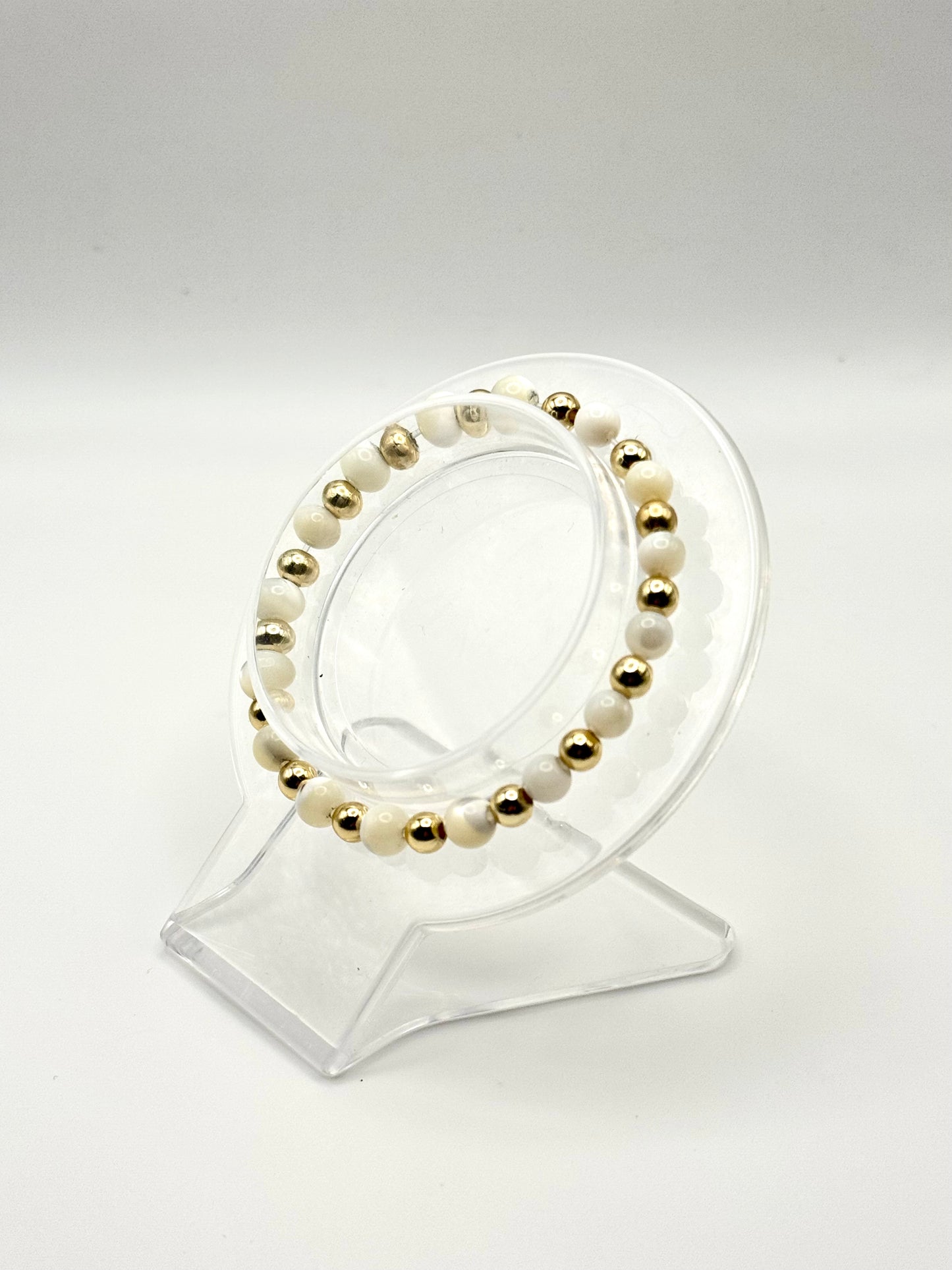 Eternal Shell Bracelet