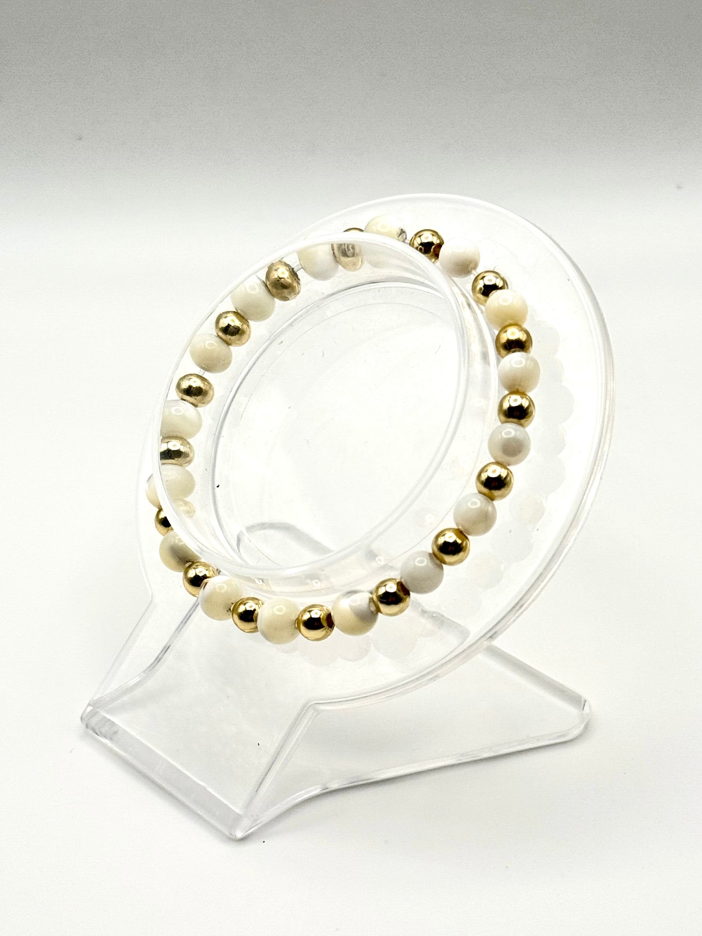 Eternal Shell Bracelet