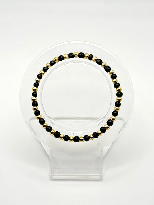 Timeless Black Bloom