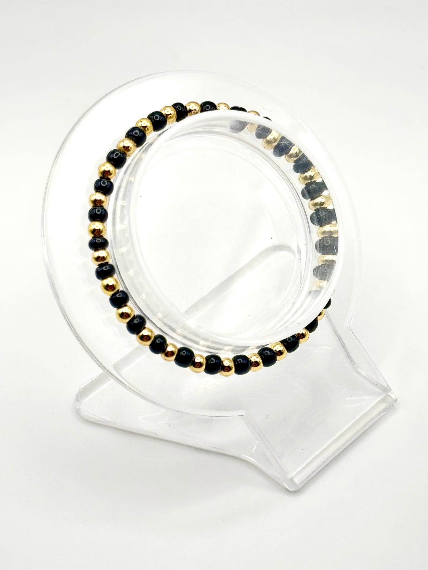 Timeless Black Bloom