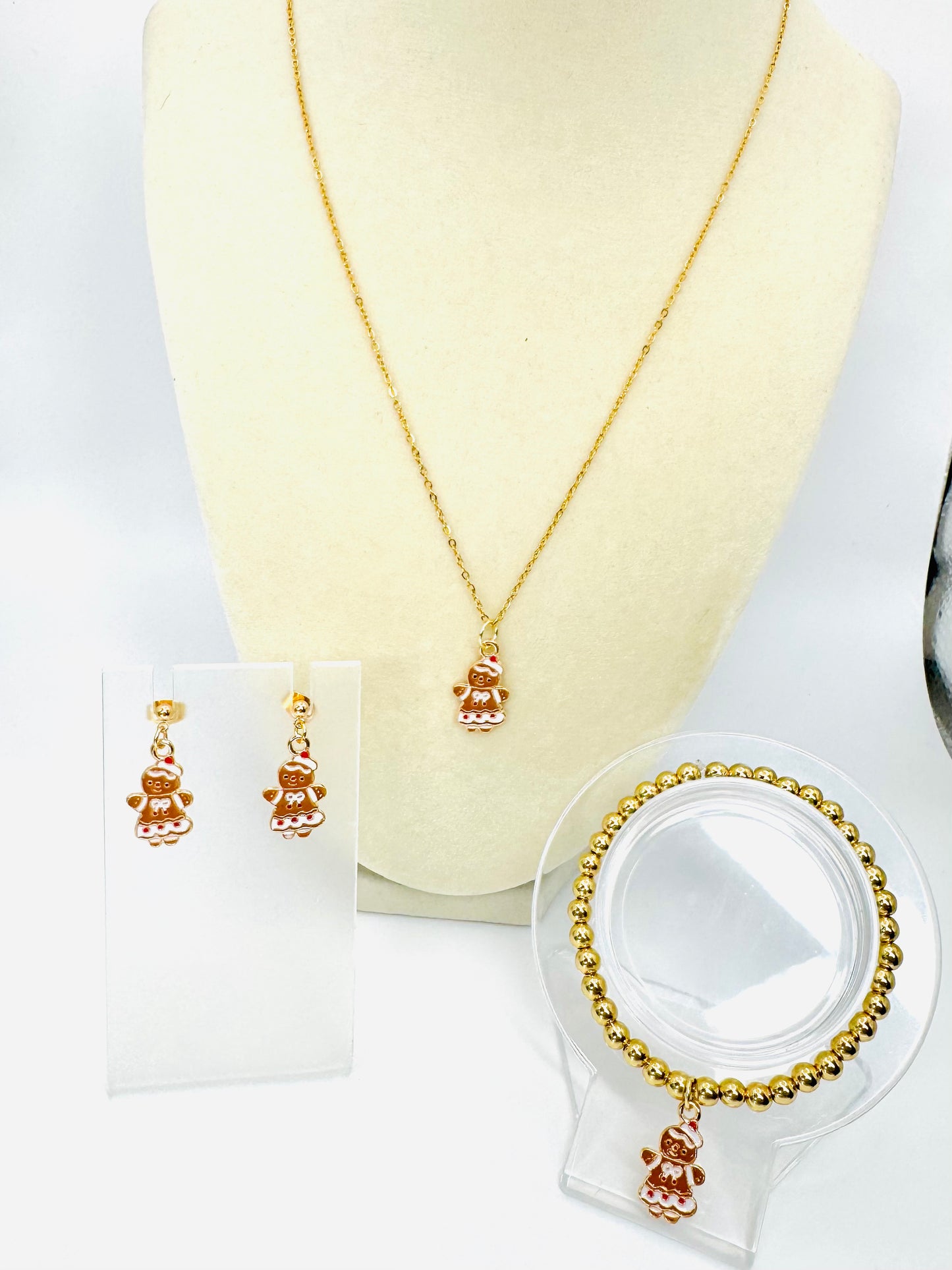 Gingerbread Lady Parure