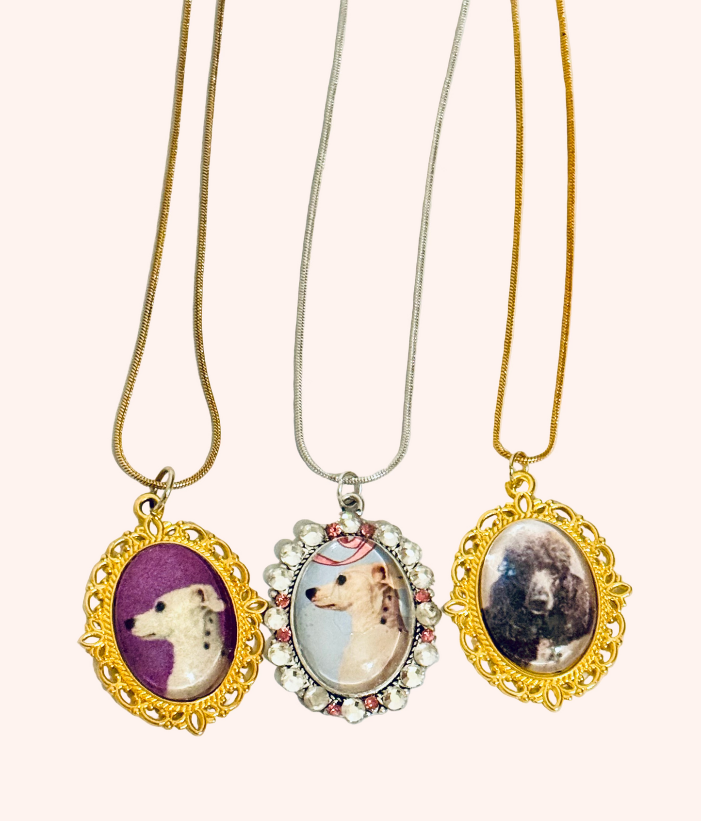 Custom Cameo Necklace – Timeless Elegance in Silver and Gold
