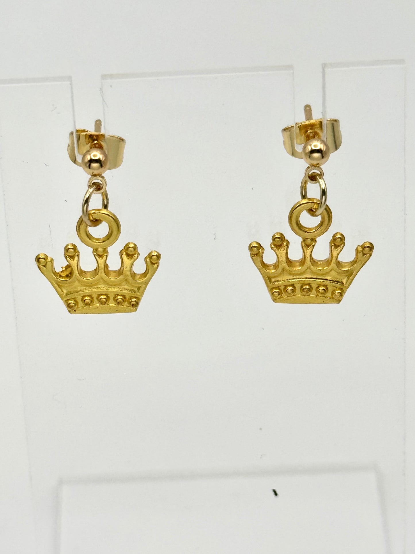 👑 Crowned in Gold Earrings