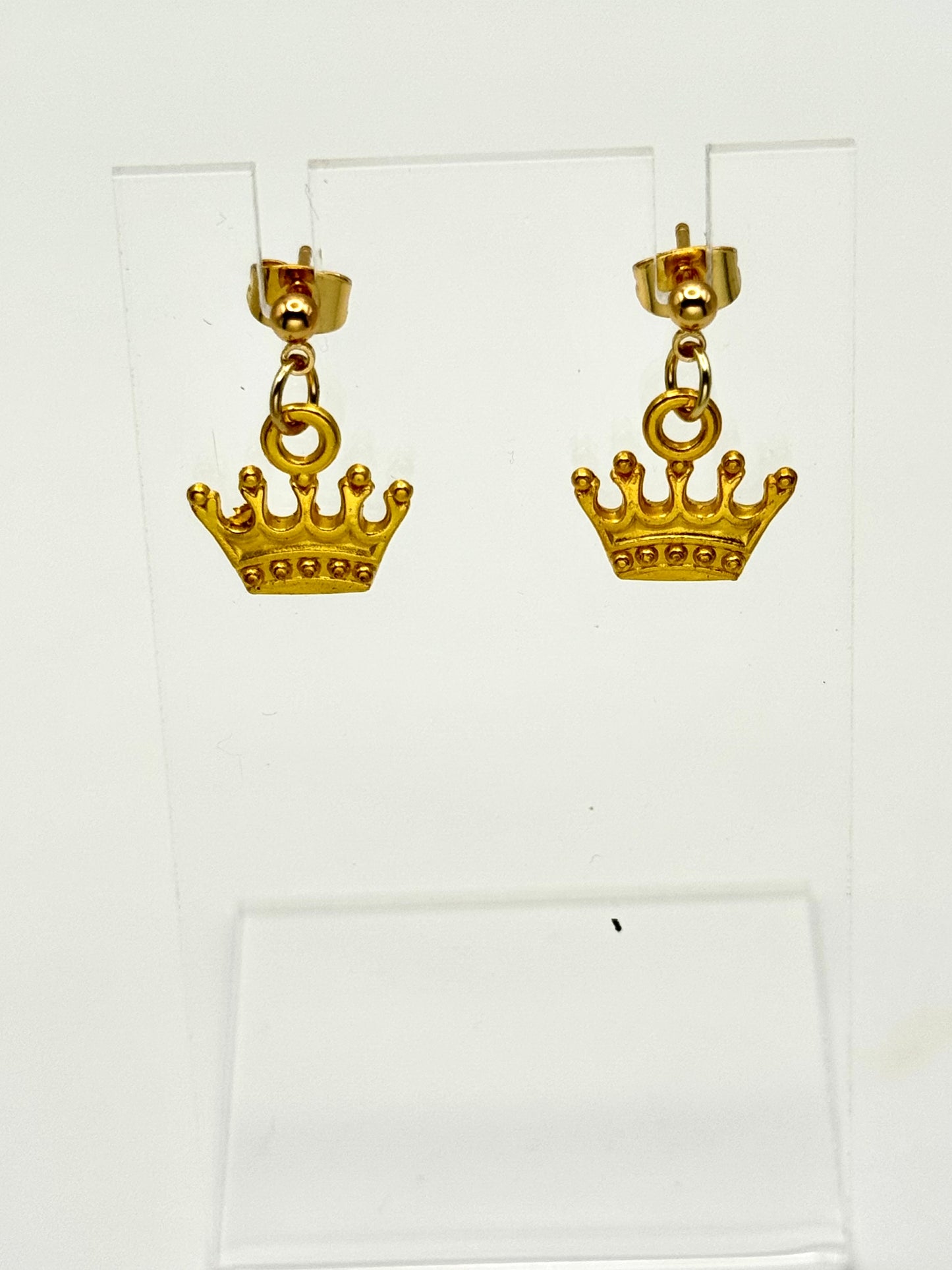 👑 Crowned in Gold Earrings