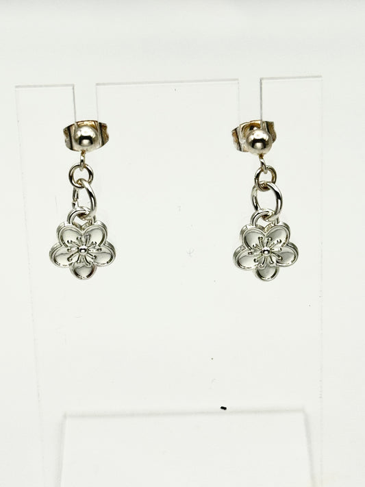 🌸 Silver Blossom Drops