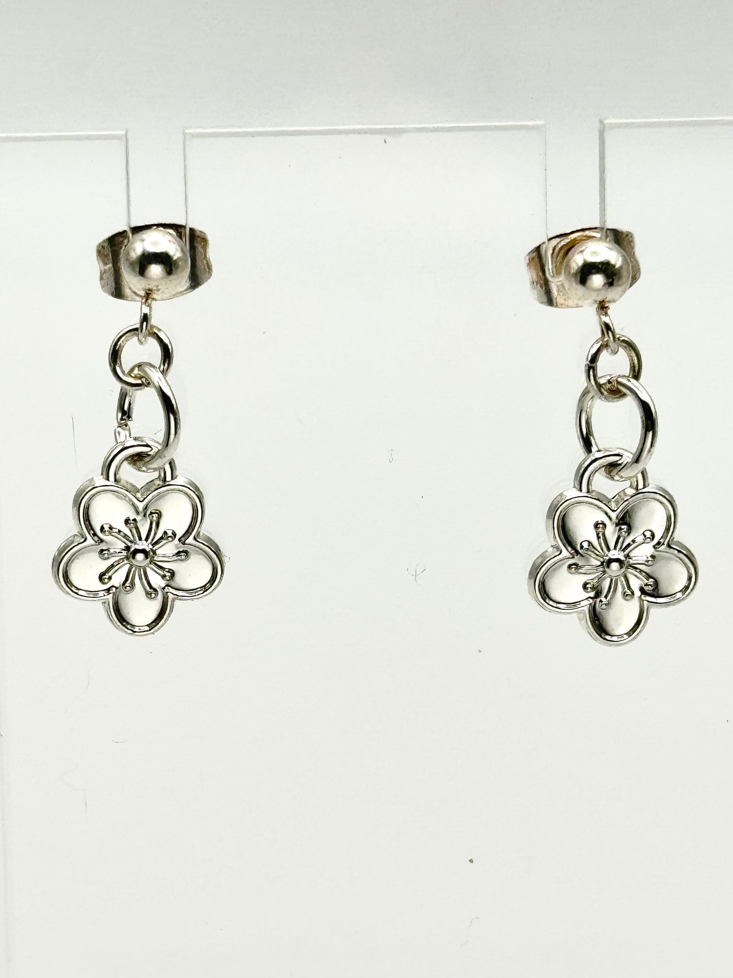 🌸 Silver Blossom Drops