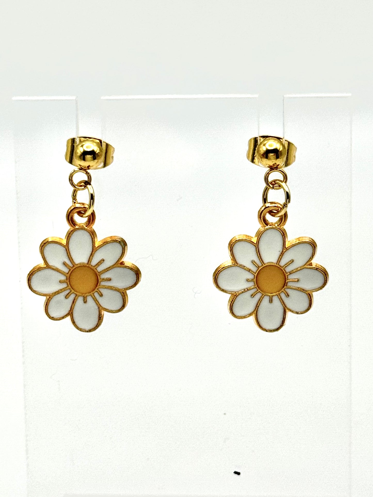 🌼White  Golden Daisy Drops