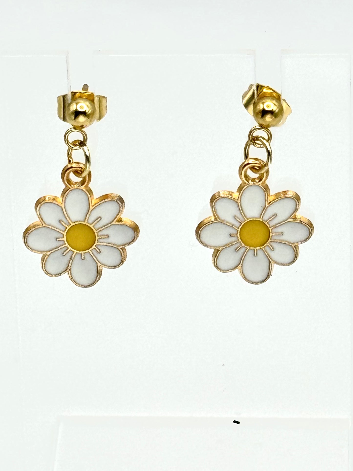 🌼White  Golden Daisy Drops