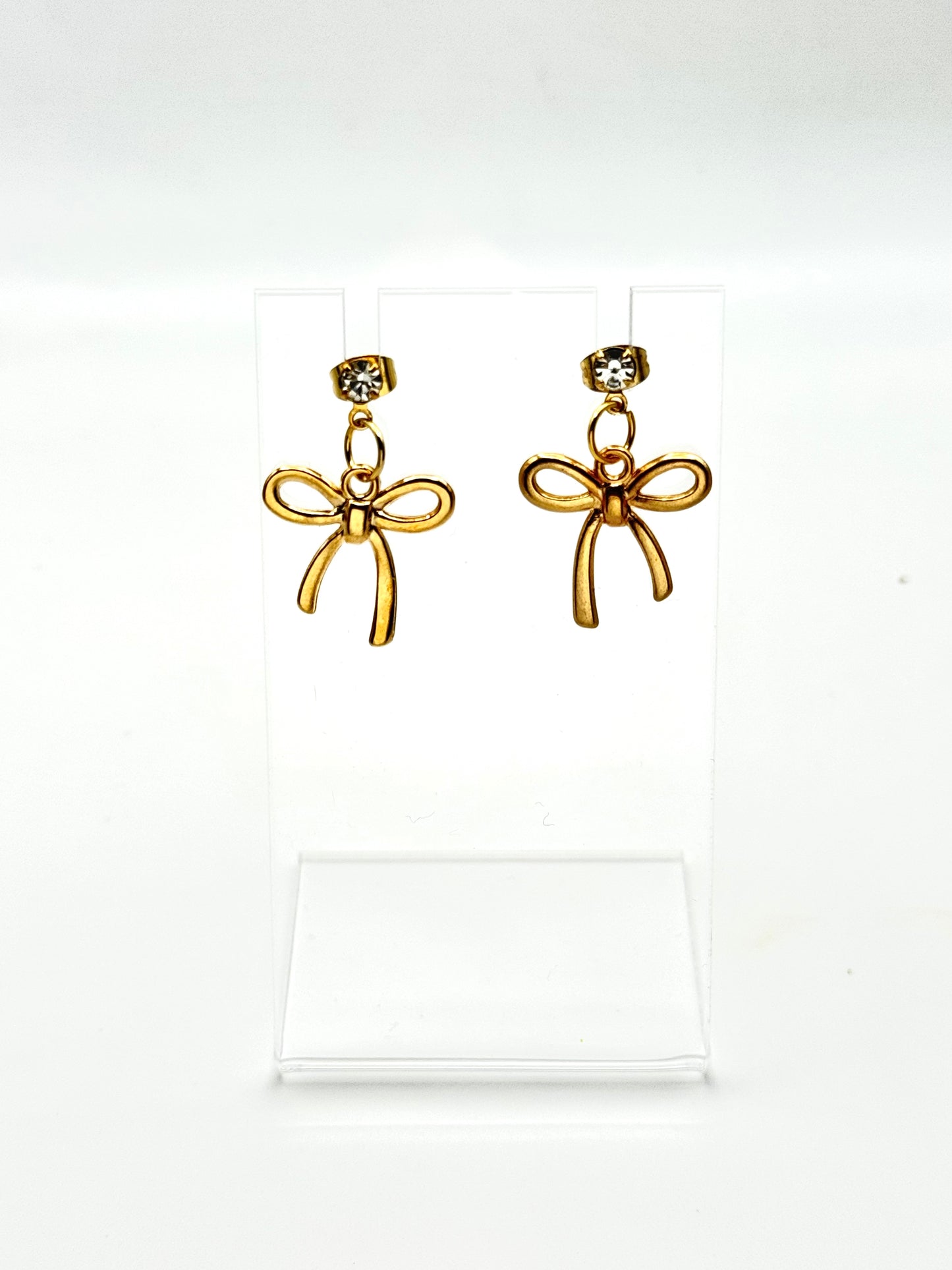 🎀 Golden Grace Bow Earrings