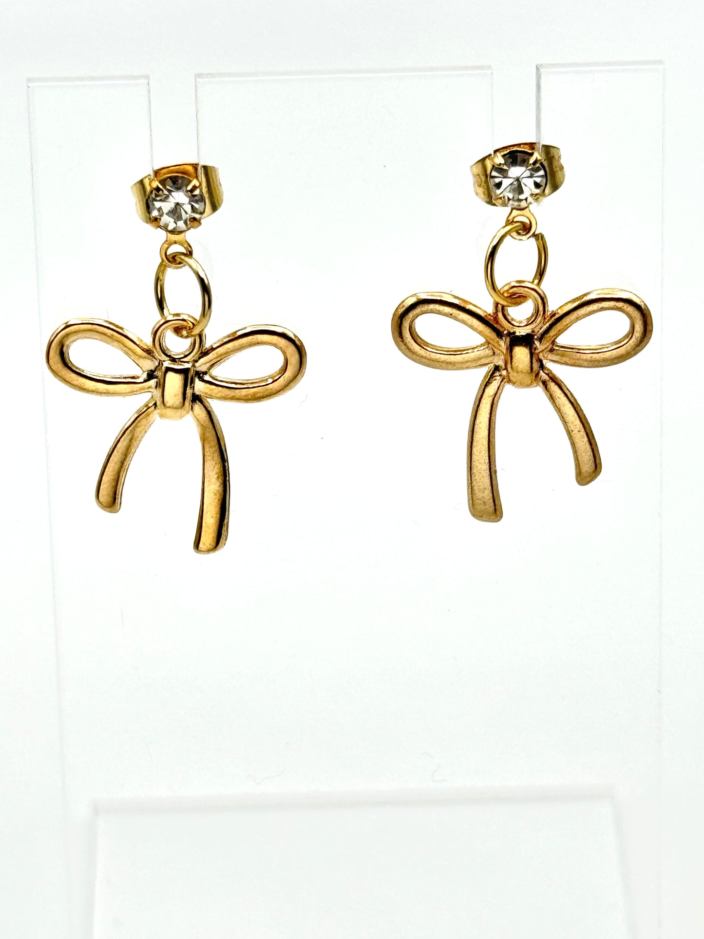 🎀 Golden Grace Bow Earrings