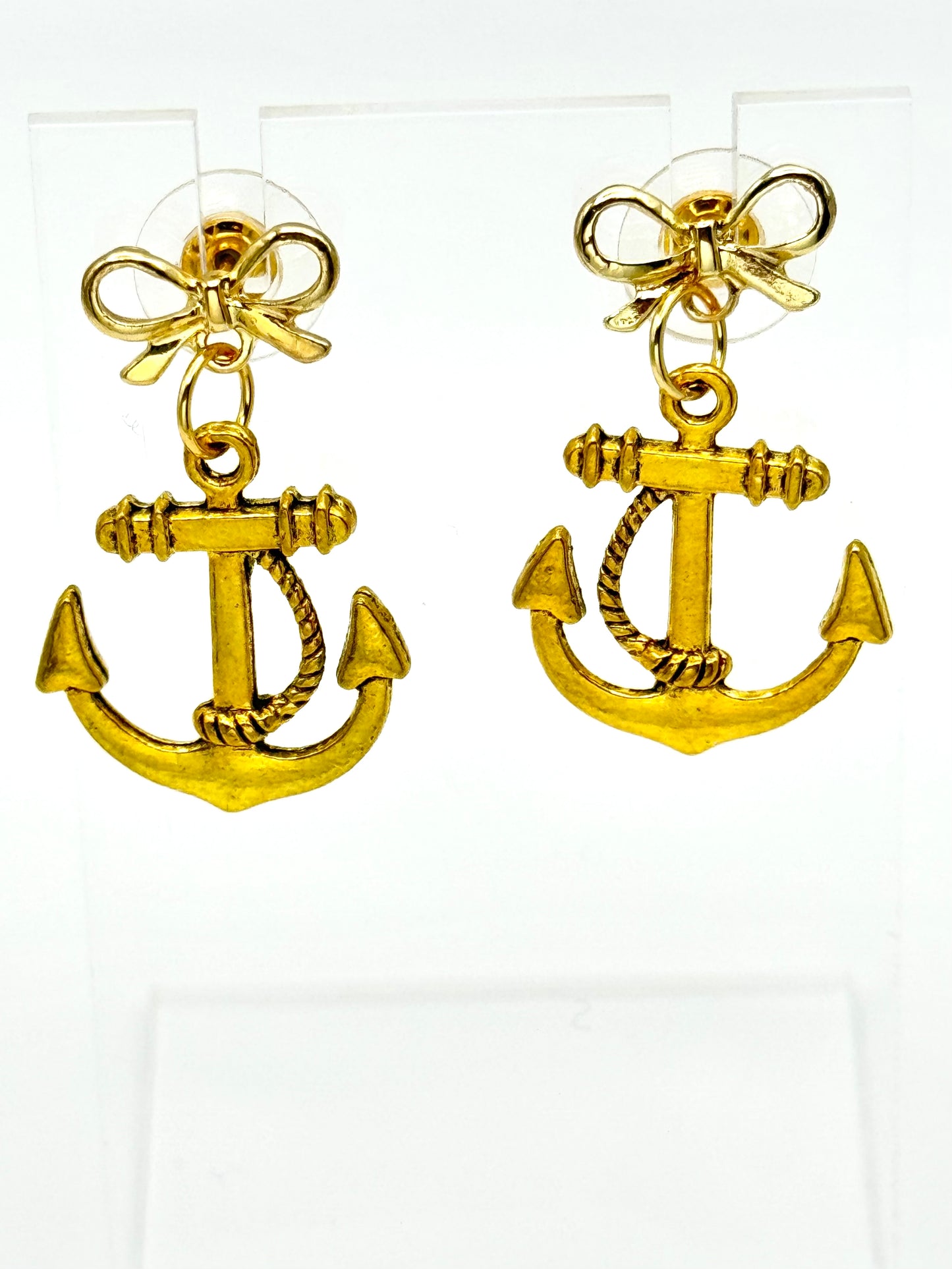 ⚓ Anchored in Love Earrings