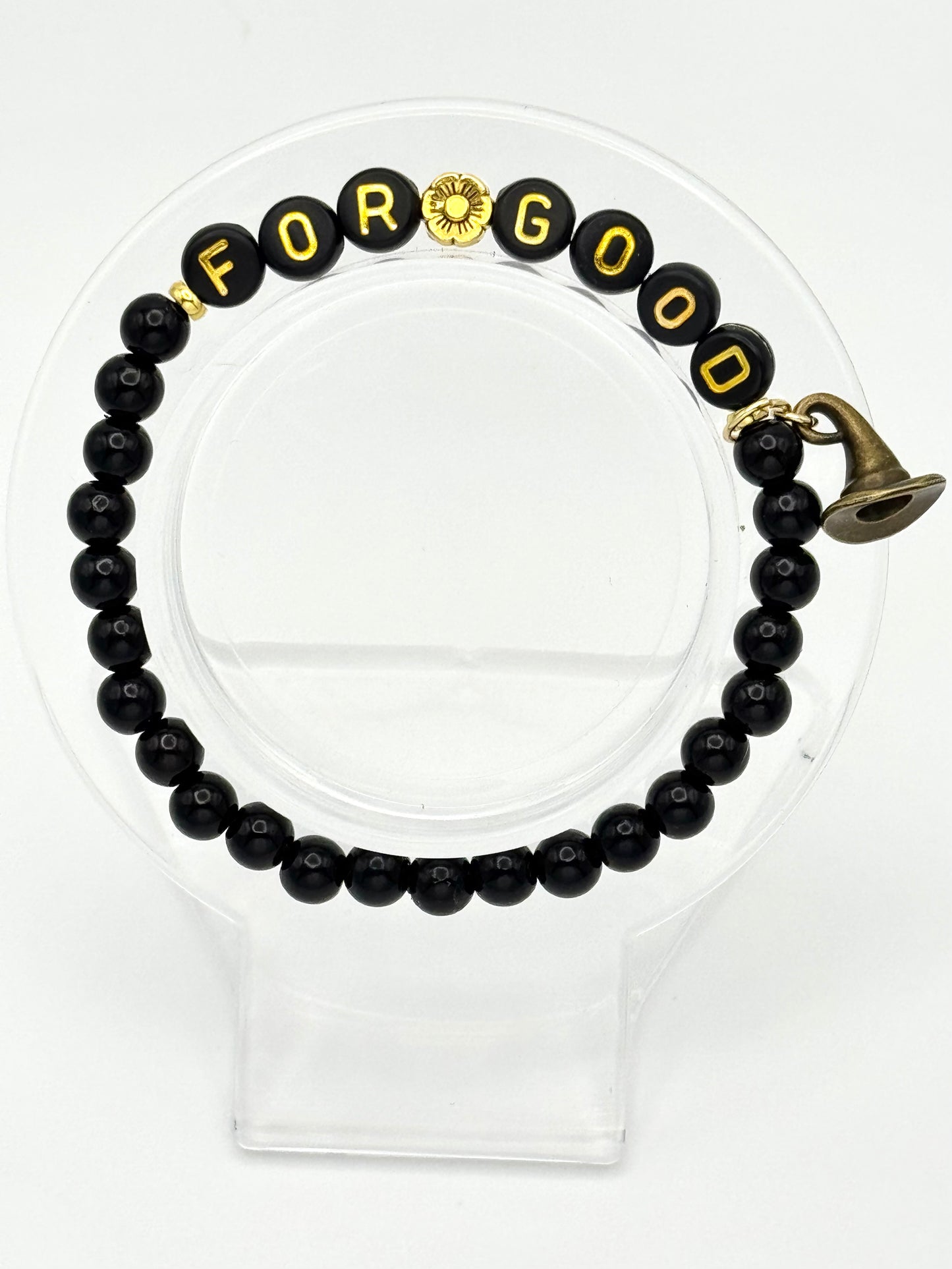 🖤 Elphaba’s Strength