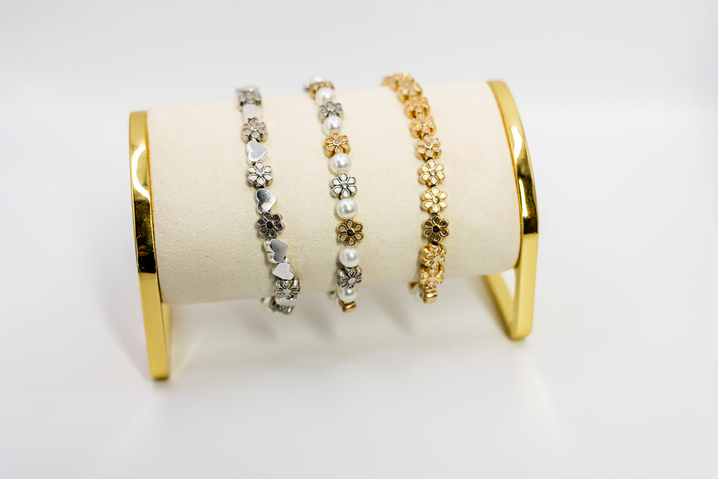 Olivia's Silver Heart Blossom Bracelet